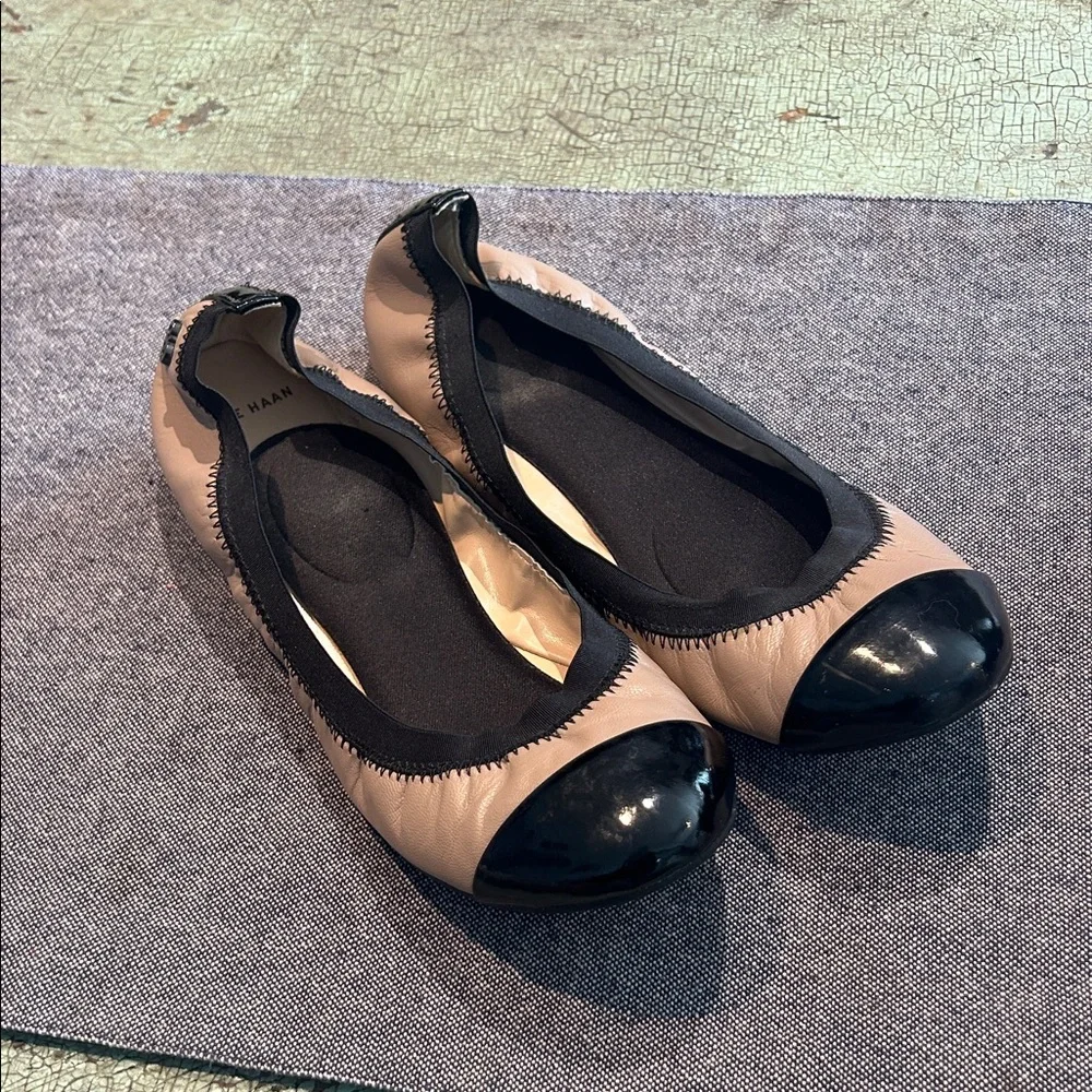 Cole Haan Leather Ballet Flats Black Cap Toe Size 8B Comfort Slip-On